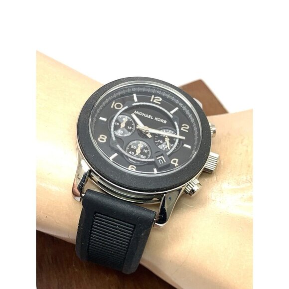 Michael Kors Men's Watch MK8107 Quartz Chronograph Black Dial Rubber Band 45mm - Picture 5 of 14